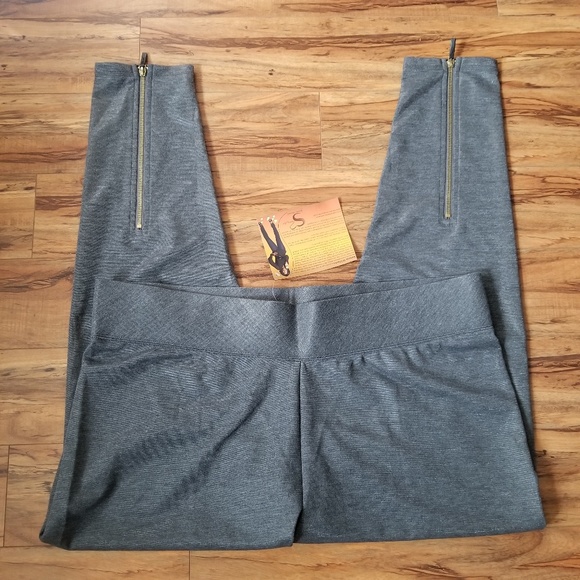 Serena Williams Pants - Serena Williams Gray Ankle Zip Leggings